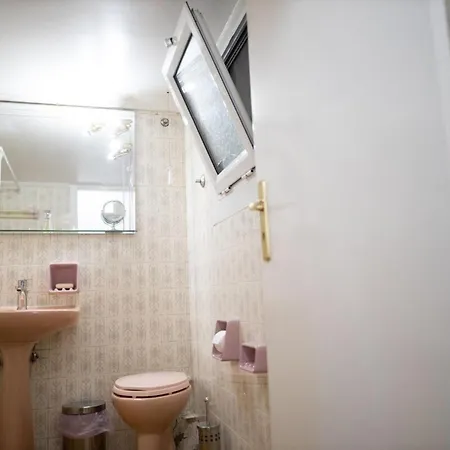 Apartment Cozy With Full View Marina Zeas Piraeus