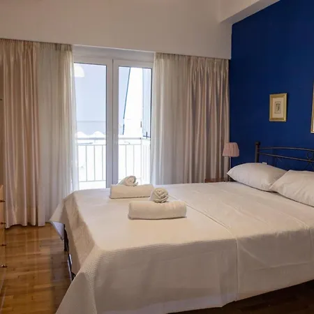 Cozy With Full View Marina Zeas Apartment Piraeus